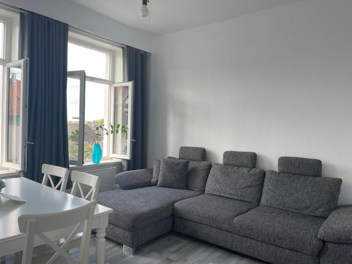 Moderne 4 Zimmer Apartment Mit Bergblick Stadtzentrum Contactless Check-In Gehrden  Exterior foto