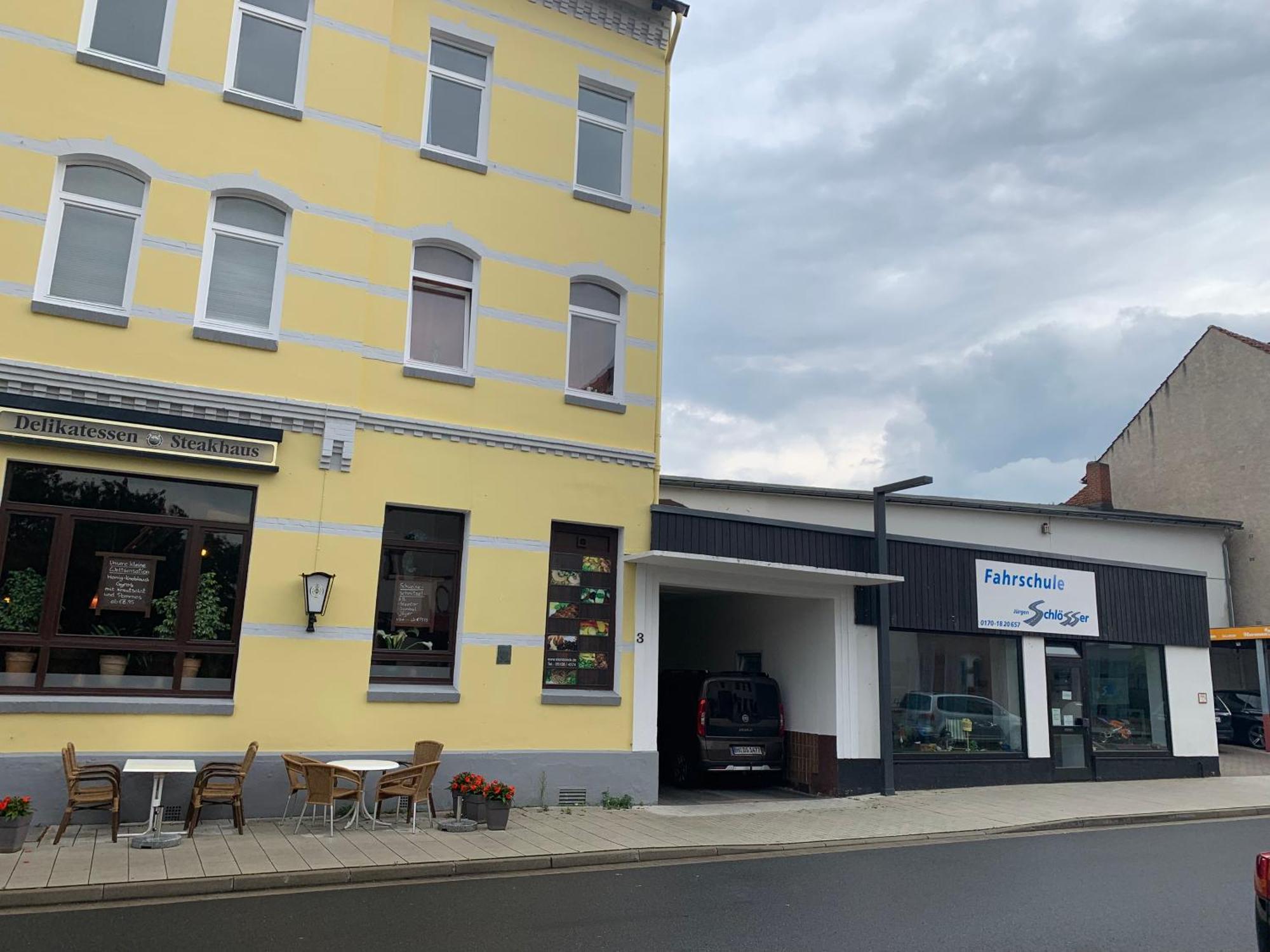 Moderne 4 Zimmer Apartment Mit Bergblick Stadtzentrum Contactless Check-In Gehrden  Exterior foto